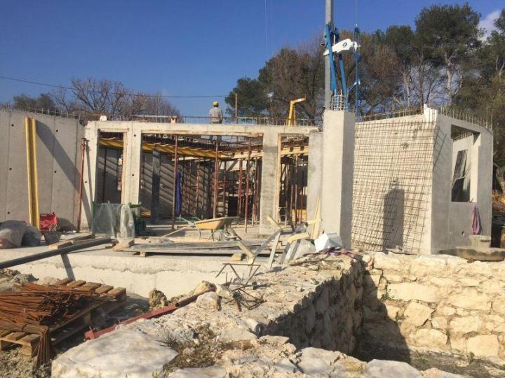 Nous vous construisons une maison clé en main.