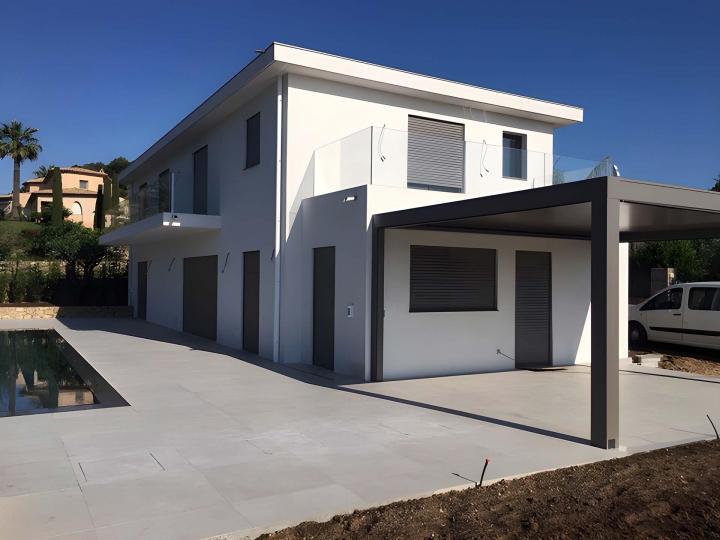 Nous rénovons votre bâtiment, de l’intérieur à l’extérieur.